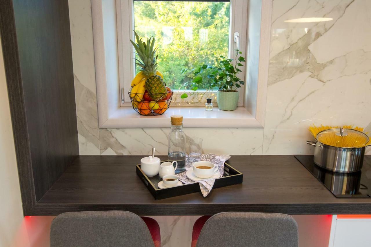 Apartmani Paklenica Noa 스타리그라드 파클레니차 외부 사진