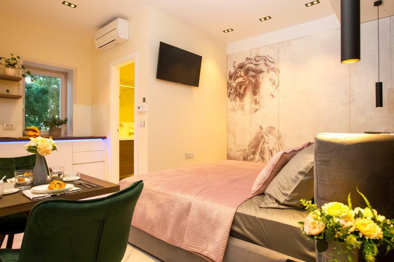 Apartmani Paklenica Noa 스타리그라드 파클레니차 외부 사진